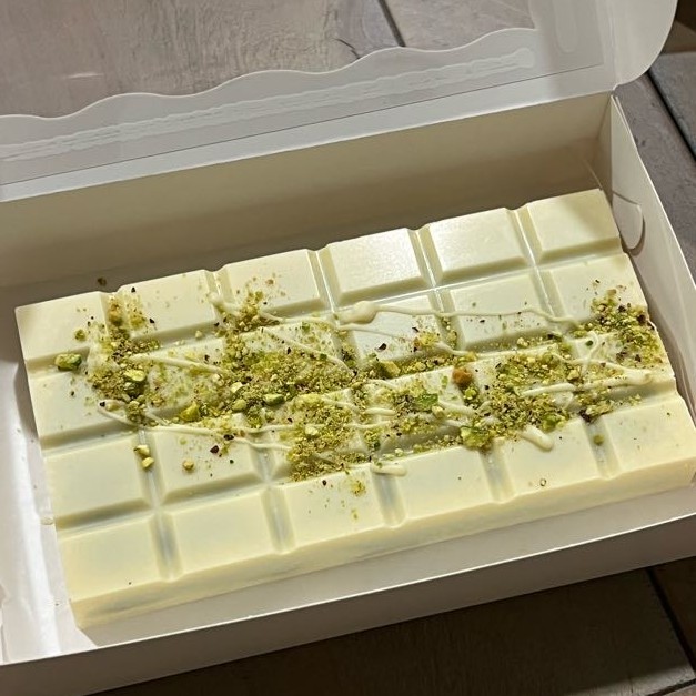Dubai White Chocolate Bar